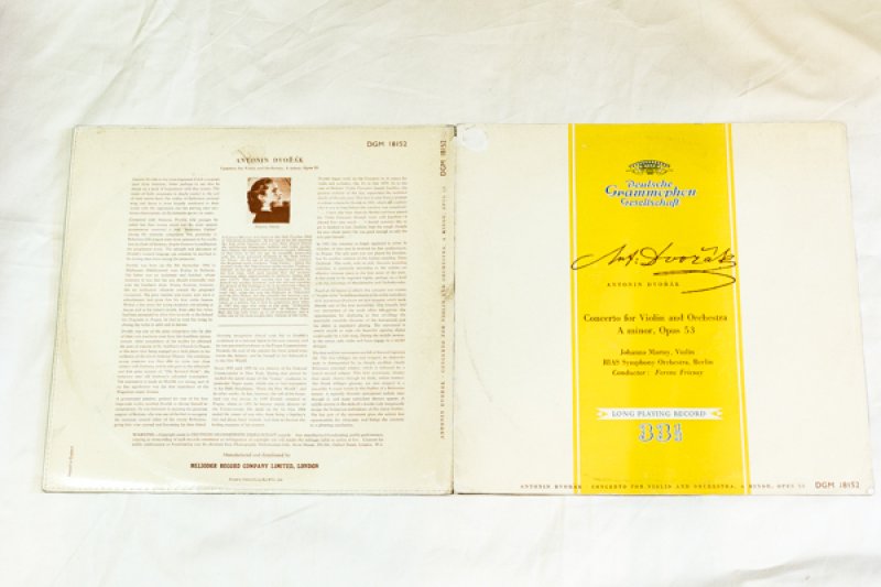 画像5: ヨハンナ・マルツィ/ドヴォルザーク:ヴァイオリン協奏曲イ短調作品53 (5)
